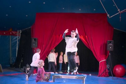 Grundschüler wurden zu Zirkus-Artisten - Bild 4