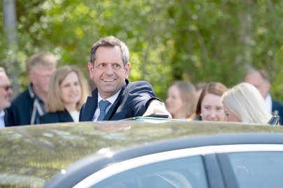 Bundeskanzler Merz in Emden (Konferenz) - Bild 2