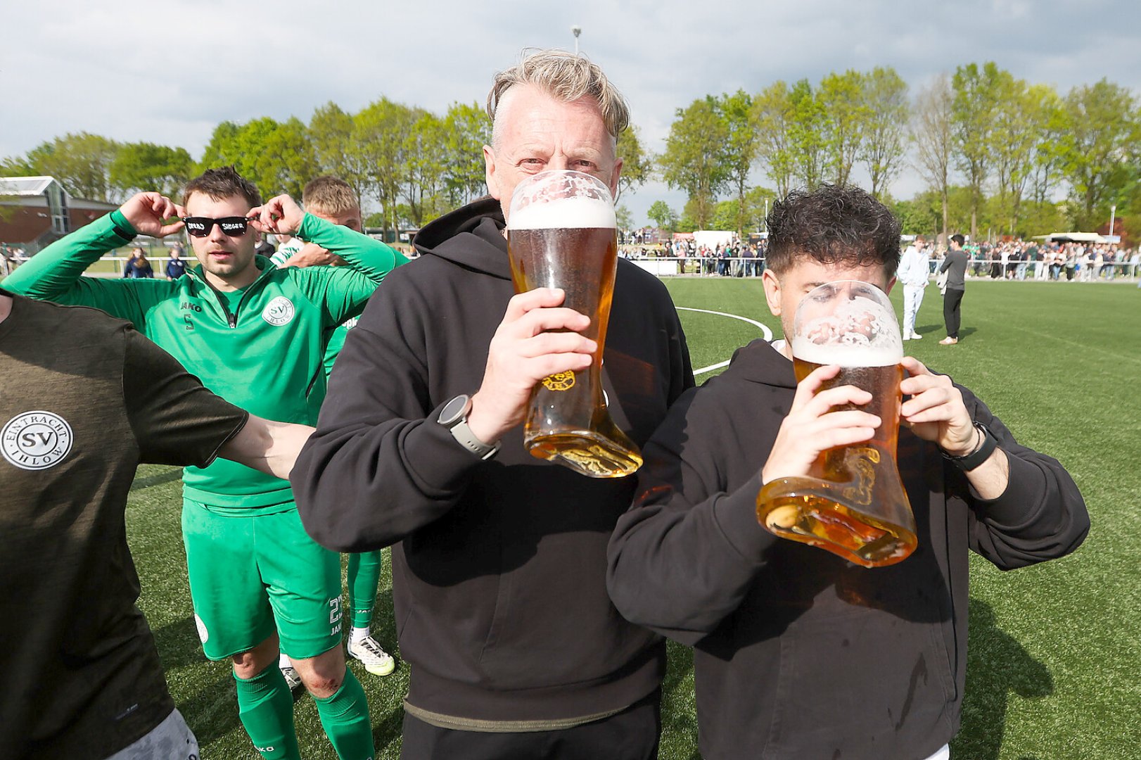 Eintracht Ihlow feiert Bezirksliga-Aufstieg - Bild 1