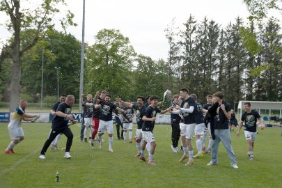 SuS Steenfelde feiert den Aufstieg - Bild 3