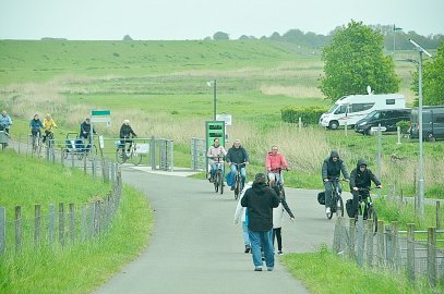 Der traditionelle Himmelfahrtsgottesdienst konnte diesmal nicht am Hafen von Ditzum stattfinden - Bild 2