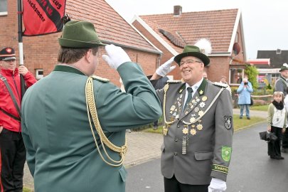 Schützenumzug durch Flachsmeer - Bild 2