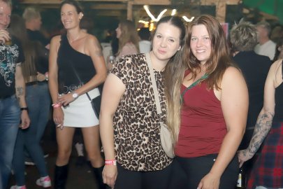 Ausgelassene Stimmung bei „E’fehn rockt“  - Bild 2