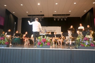 Entlassfeier am AWG in Rhauderfehn - Bild 2