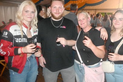 Feuerwehrjubiläum Westrhauderfehn - Bild 4