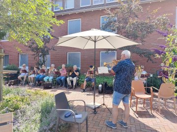 Sommerfest von Seniorenzentrum und Diakoniestation - Bild 4