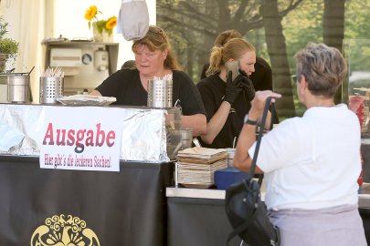 Viele Gäste schlemmten bei Emden à la Carte - Bild 2
