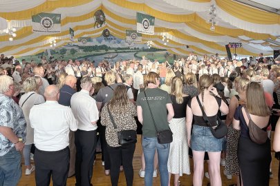 Königsball in Ostrhauderfehn - Bild 2