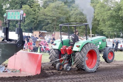 Die schönsten Fotos vom Trecker-Treck in Wittensand - Bild 4