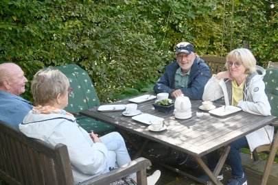 Weinmatinee – viele Gäste in Holte - Bild 4