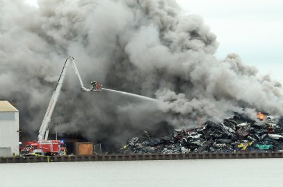Großbrand in Leer: Bilder von Donnerstag - Bild 4