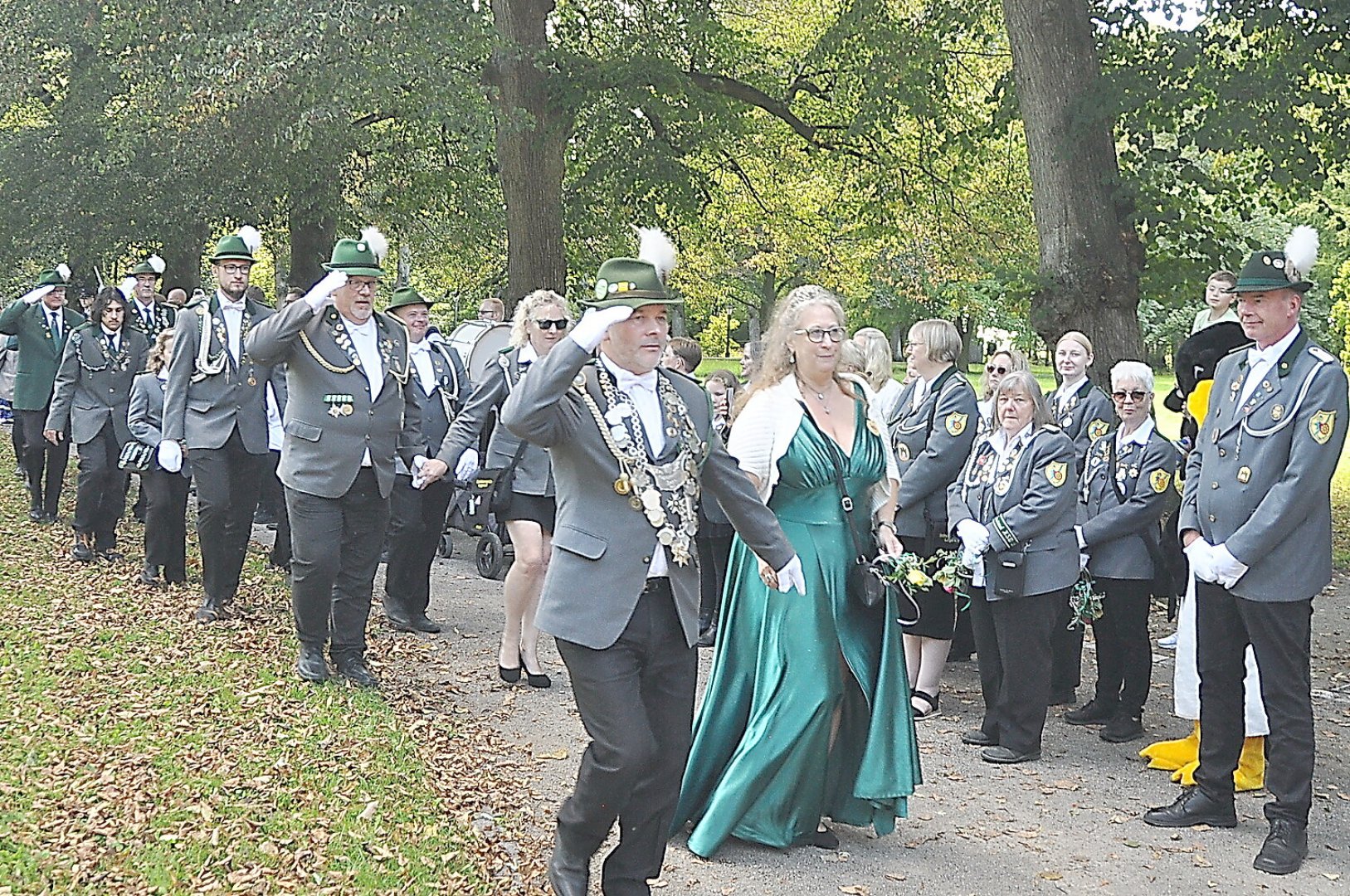 Der Samstag und Sonntag beim Schützenfest in Loga - Bild 1