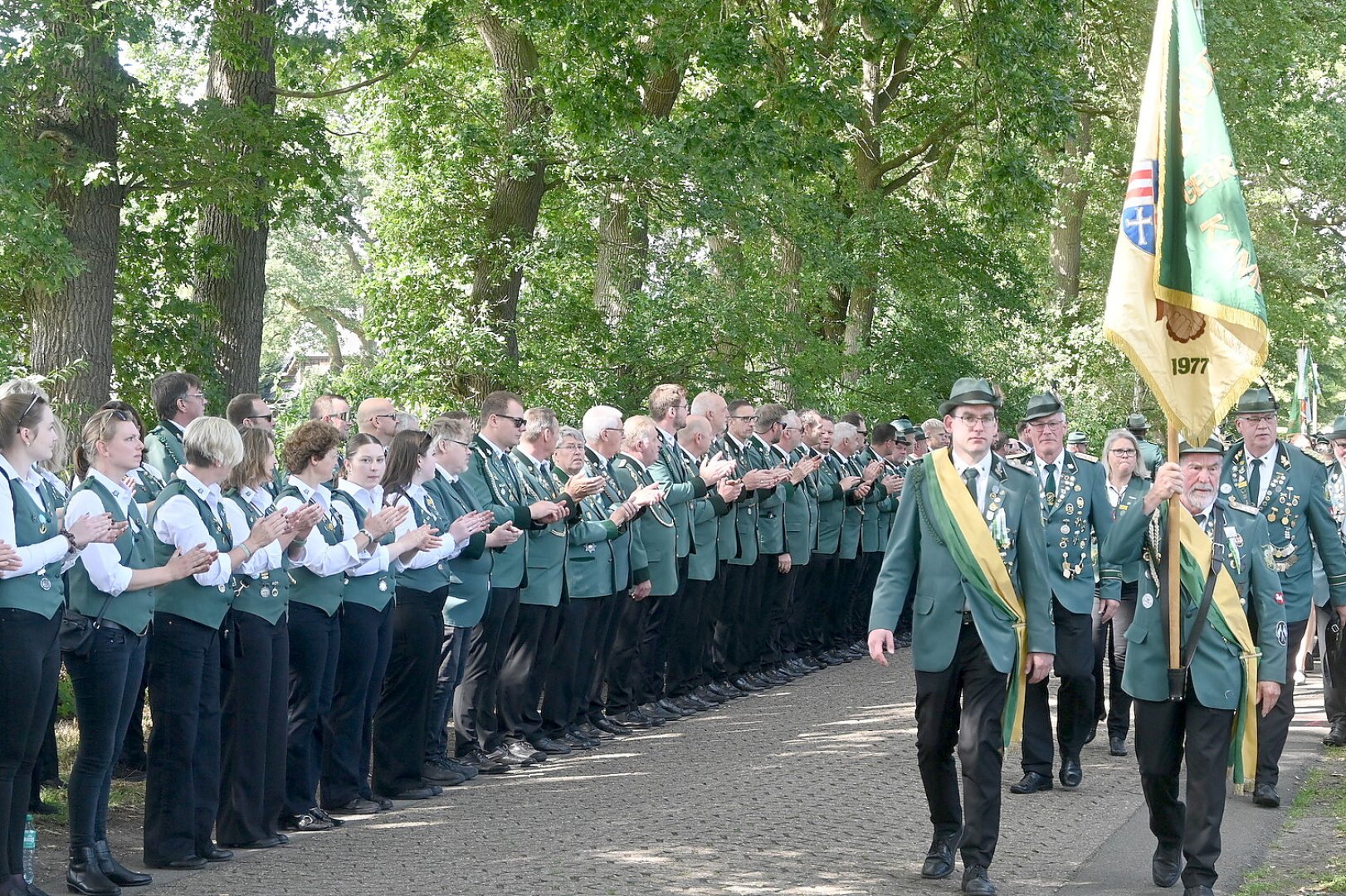 So feierte Harkebrügge das Kreisschützenfest - Bild 1