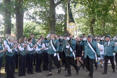 So feierte Harkebrügge das Kreisschützenfest - Bild 3