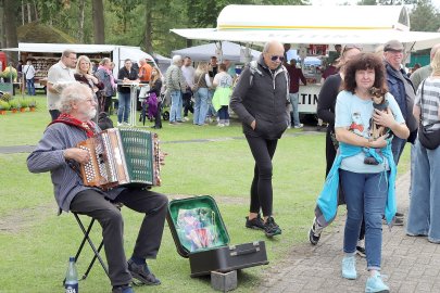 Brauchtums- und Handwerkermarkt in Elisabethfehn - Bild 4