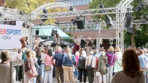 Bilder von der Fashion-Night in Leer - Bild 4