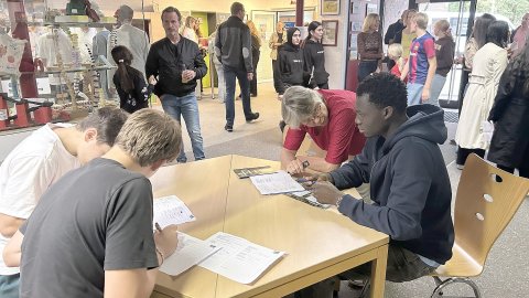 Ausbildungsbörse Schulzentrum Collhusen - Bild 3