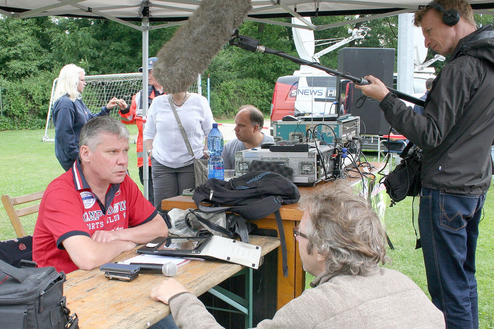 Kickers Wahnbek ist Kreisliga-Meister 2013 - Bild 1