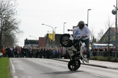 Motorradtreffen in Augustfehn - Bild 2