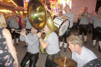 "Fest der 1000 Laternen" in Augustfehn - Bild 3