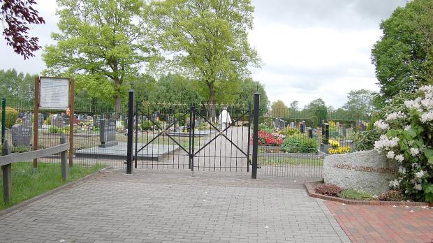 Grabsteine in Ostfriesland werden geprüft GeneralAnzeiger