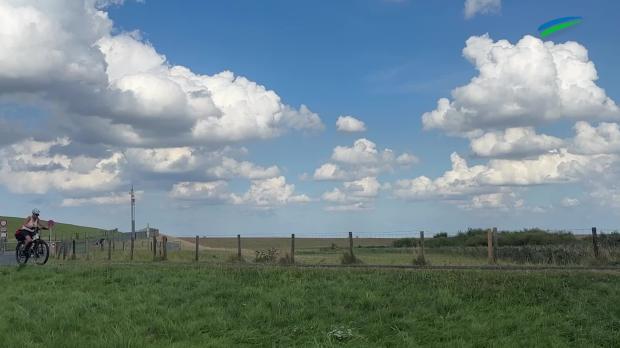 Fischbude am Pilsumer Leuchtturm I So schmeckt Ostfriesland