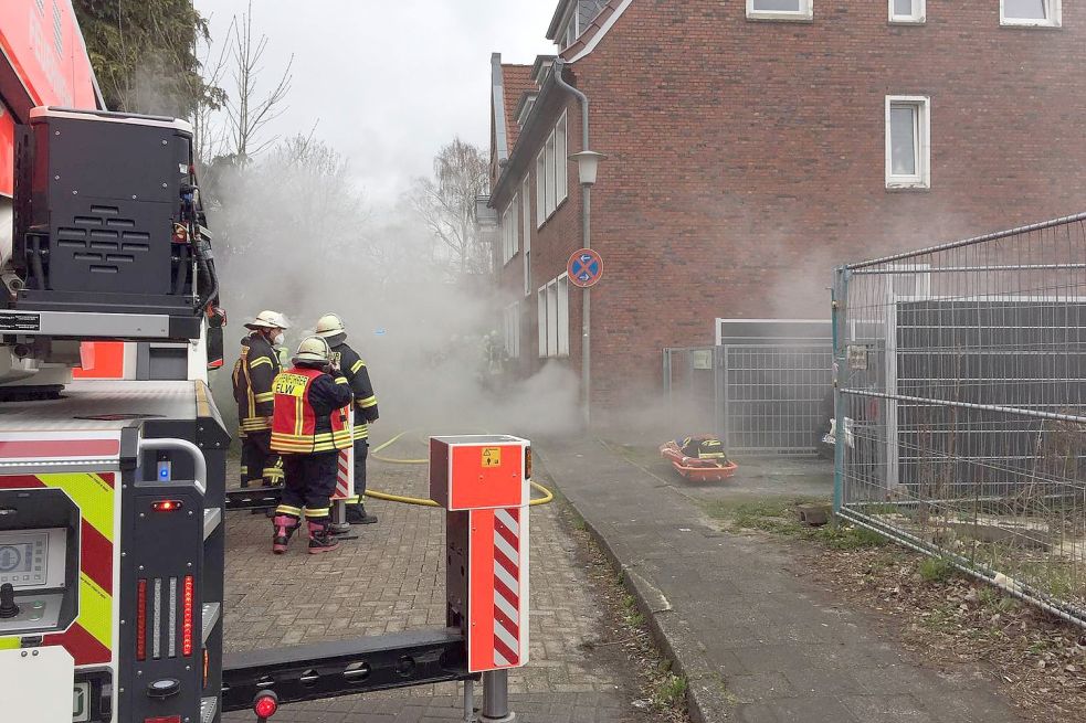 Es qualmt sehr stark. Bild: Hanssen