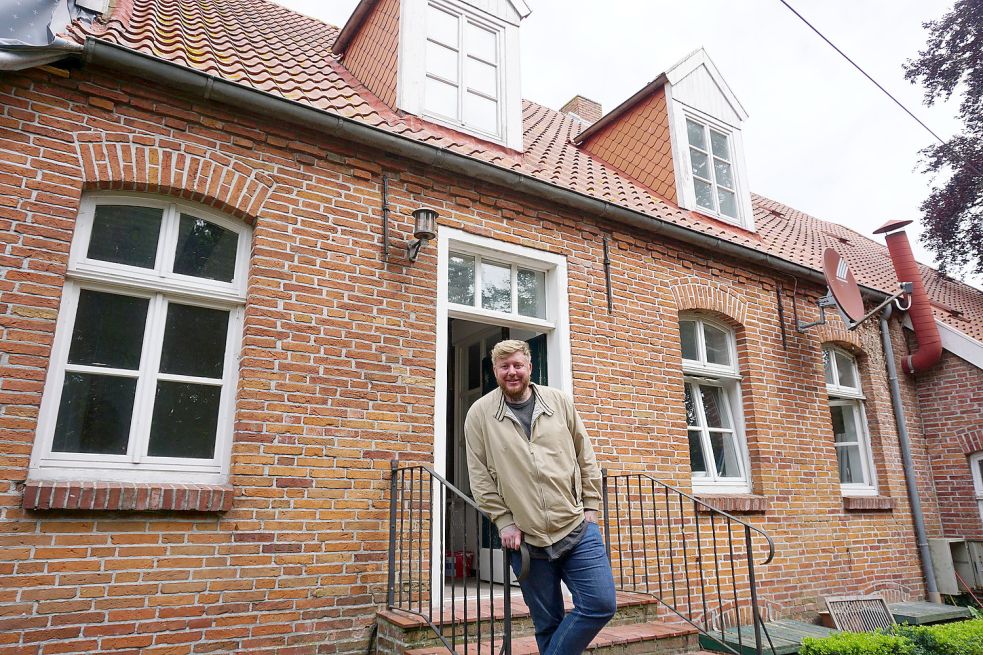 Der bekannte Influencer Wilke Zierden hat das alte Pfarrhaus gekauft und baut es derzeit um. Foto: Müller-Düring