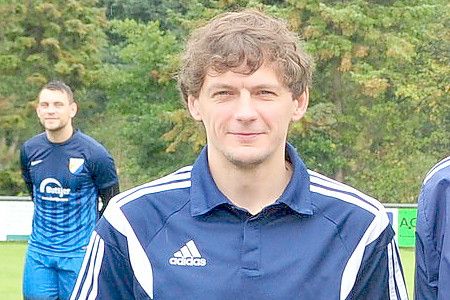 2017 war Bartholomäus Dendzik bereits als Spieler bei Holte verabschiedet worden, nun war er der Mann des Tages. Foto: Damm