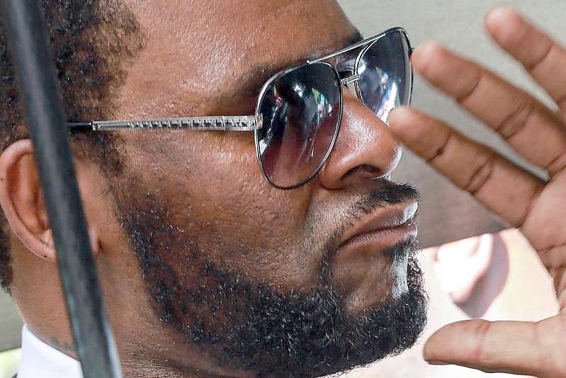 R. Kelly wird in New York der Prozess gemacht. Foto: Amr Alfiky/AP/dpa