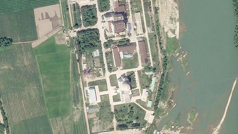 Auf diesem von Planet Labs Inc. veröffentlichten Satellitenfoto ist der Nuklearkomplex in Yongbyon zu sehen. Foto: Planet Labs Inc./Planet Labs Inc./AP/dpa