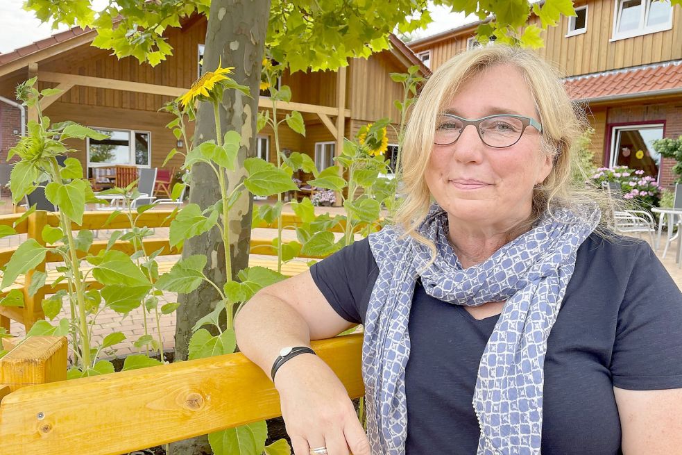 Birgit Henkel leitet das Sonnenhaus Idafehn. Die Bewohner bekommen ihre Wahlbenachrichtigungen dorthin. Foto: Janßen