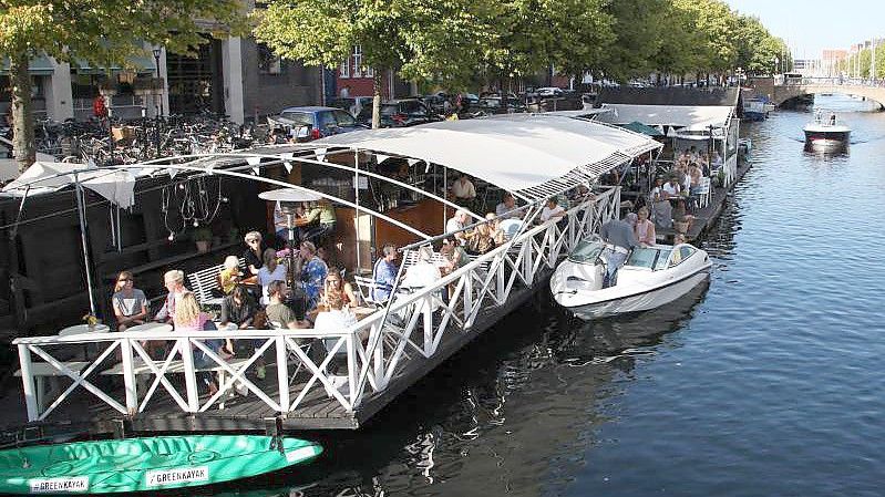 Dänemark hebt am 10. September die restlichen im Land geltenden Corona-Maßnahmen auf. Foto: Steffen Trumpf/dpa