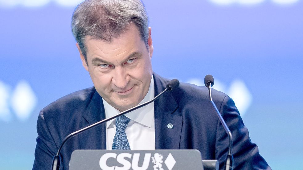 Markus Södert stellt sich beim Parteitag der CSU hinter Armin Laschet und spricht von „Ungerechtigkeiten“ gegenüber dem Kanzlerkandidaten der Union. Foto: Foto: dpa/Daniel Karmann