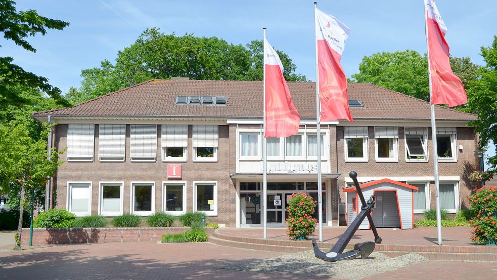 Im Barßeler Rathaus trifft ab 1. November der neu gewählte Gemeinderat die Entscheidungen. Archivfoto: Fertig