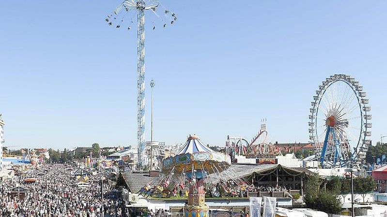 Das Oktoberfest ist nun eine geschützte Marke. Foto: Tobias Hase/dpa/Archivbild