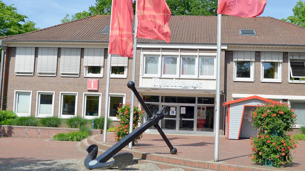 Ab November bestimmt ein neuer Rat die Geschicke der Gemeinde Barßel, hier symbolisch dargestellt durch das Rathaus. Etliche Ratsneulinge nehmen die Arbeit auf. Doch auch viele schon amtierende Ratsmitglieder sind in dem 29-köpfigen Gremium erneut vertreten. Archivfoto: Fertig
