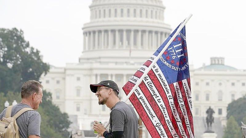 Demo-Teilnehmer in Washington. Foto: Brynn Anderson/AP/dpa