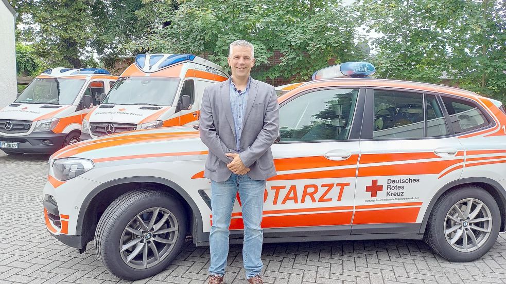 Im Juli trat Sven Neumann seinen Job als Geschäftsführer beim DRK-Rettungsdienst in Leer an. Jetzt hat er angekündigt, zu gehen. Foto: Vogt