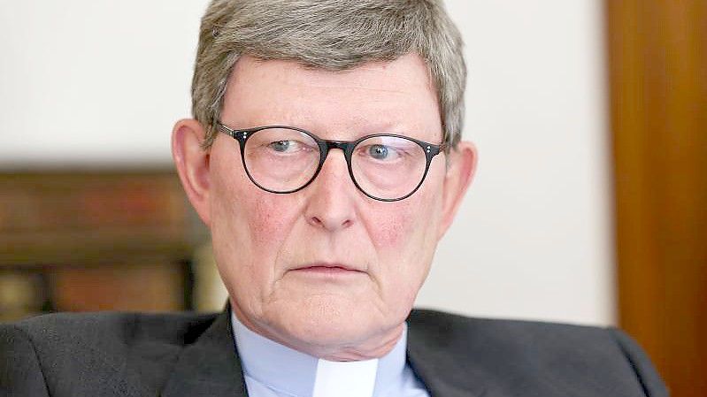 Papst Franziskus hat entschieden: Kardinal Rainer Maria Woelki, Erzbischof von Köln, bleibt im Amt. Foto: Oliver Berg/dpa