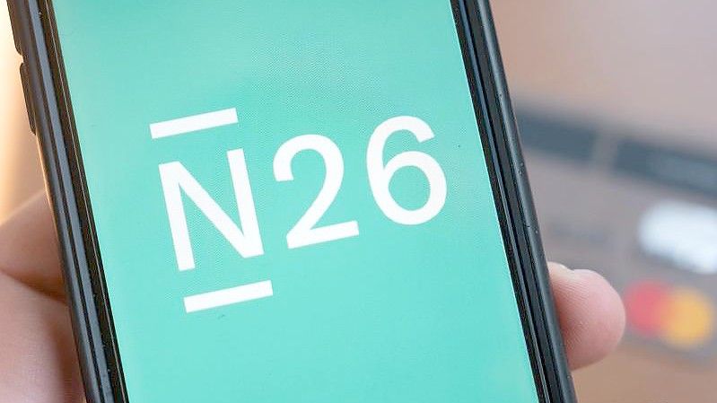 N26 muss eine Millionenstrafe wegen mangelhafter Geldwäsche-Bekämpfung zahlen. Foto: Christophe Gateau/dpa