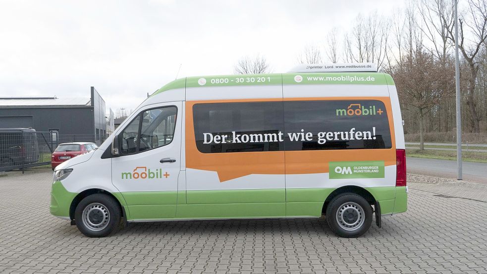 Seit Juni 2020 gibt es in Cloppenburg das Rufbus-System „moobil+“. 14 Kleinbusse verkehren seitdem im gesamten Kreisgebiet, um dessen Einwohnern zu ermöglichen, die Nachbarorte besser zu erreichen. Foto: Kreisverwaltung