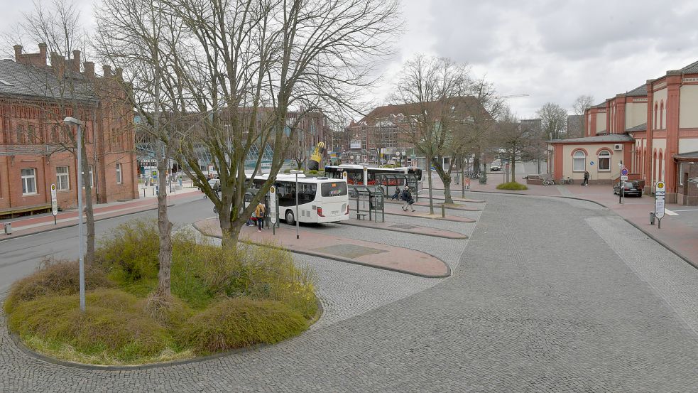 Der Umbau des Zentralen Omnibus-Bahnhofs (ZOB) ist eines der teuersten Projekte, die in Leer im kommenden Jahr anstehen. Foto: Ortgies/Archiv