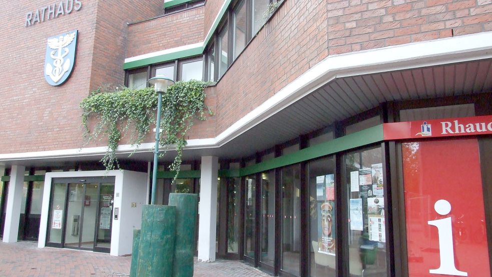 Jungen und Mädchen sind in das Rathaus eingeladen worden. Foto: Scherzer