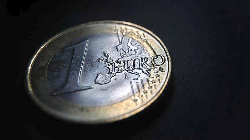 Ob ein digitaler Euro kommen wird, ist noch nicht entschieden. Foto: Karl-Josef Hildenbrand/dpa