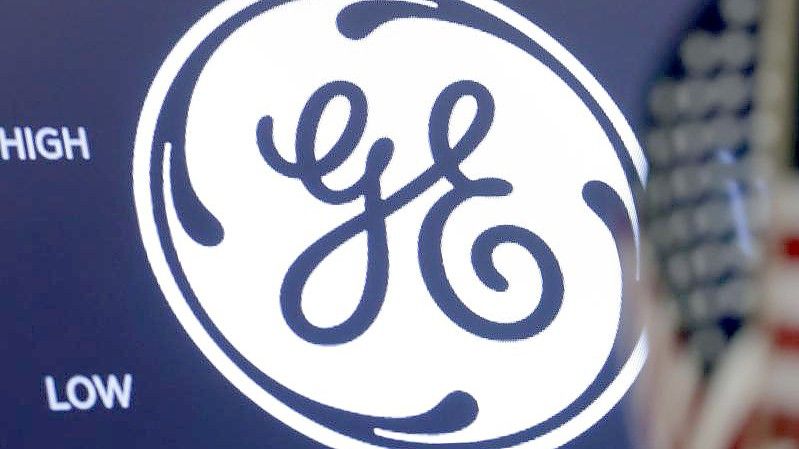 Das Logo von General Electric (GE) ist in der New Yorcker Börse. Foto: Richard Drew/AP/dpa