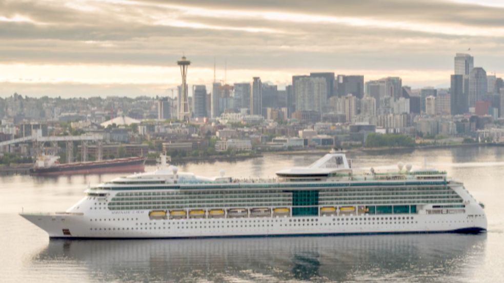 Auf dem in Papenburg gebauten Kreuzfahrtschiff „Serenade of the Seas“ können Urlauber bald eine neunmonatige Weltreise unternehmen. Foto: Royal Caribbean