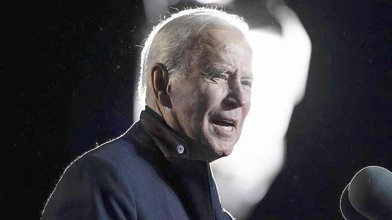 Joe Biden, Präsident der USA, spricht bei einer Kundgebung. (Archivbild). Foto: Alex Brandon/AP/dpa