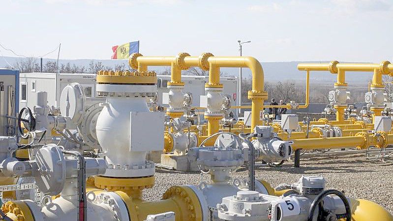 Inmitten einer schweren Krise bei der Gasversorgung hat die an Rumänien grenzende Republik Moldau einen einmonatigen Notstand ausgerufen. Foto: Aurel Obreja/AP/dpa