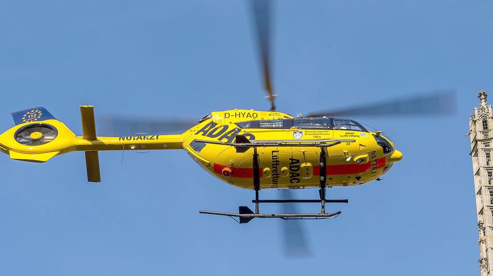 Mit einem Rettungshubschrauber wurde das lebensgefährlich verletzte Kind ins Krankenhaus nach Osnabrück geflogen. Symbolfoto: Harry Langer/ADAC